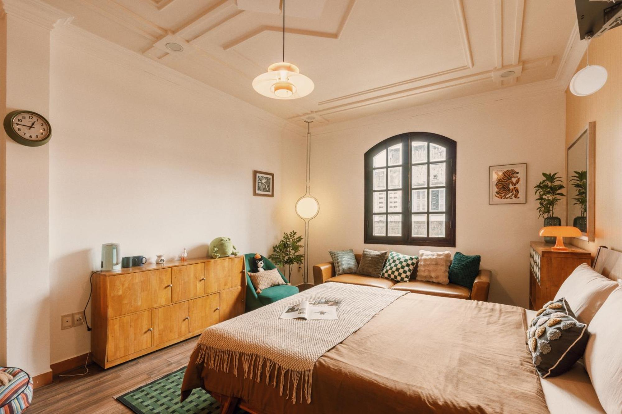 Maris House Near Bui Vien Ở trọ